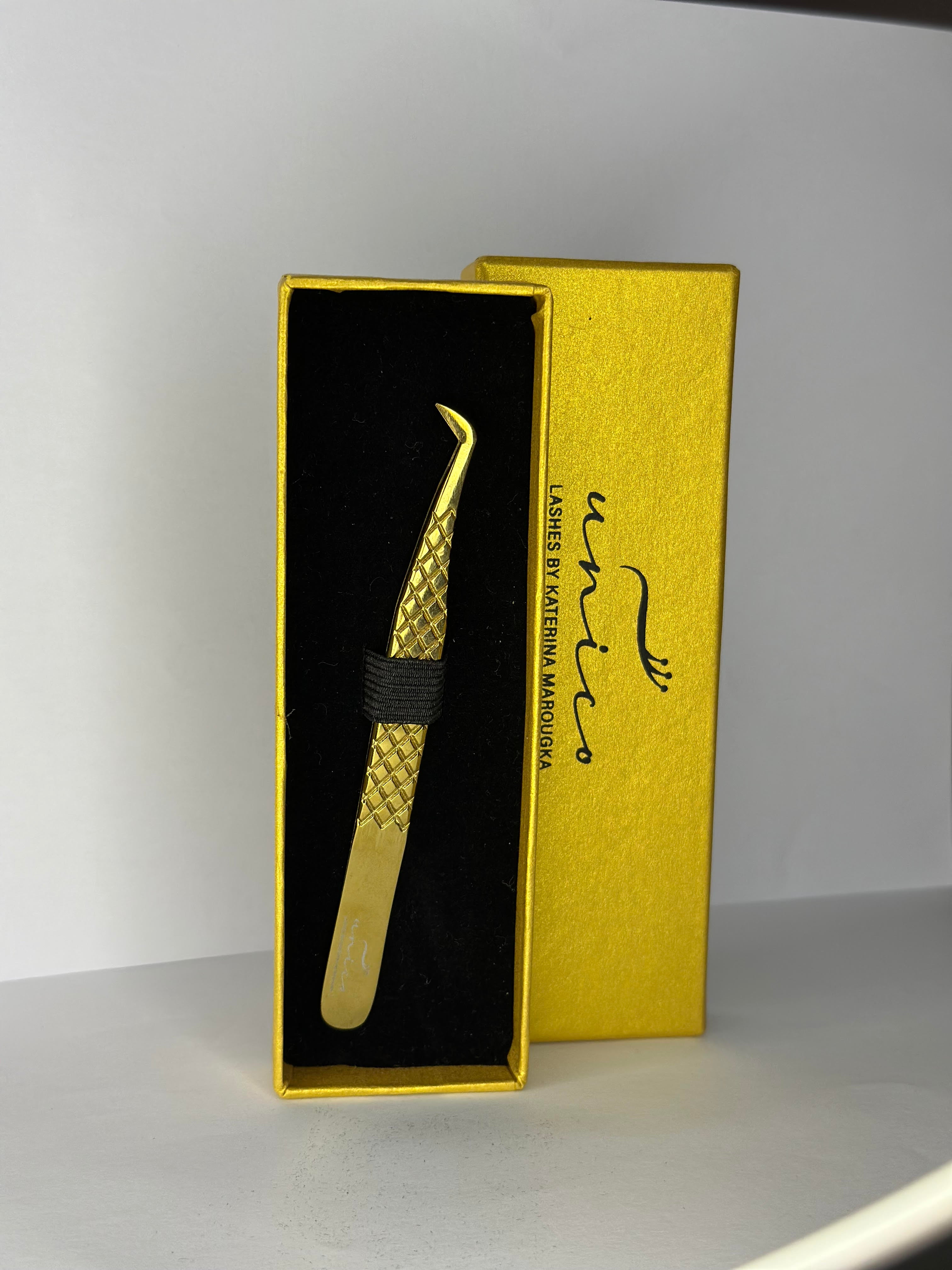 Unico Precision Lash Tweezers – Pro Artist Collection